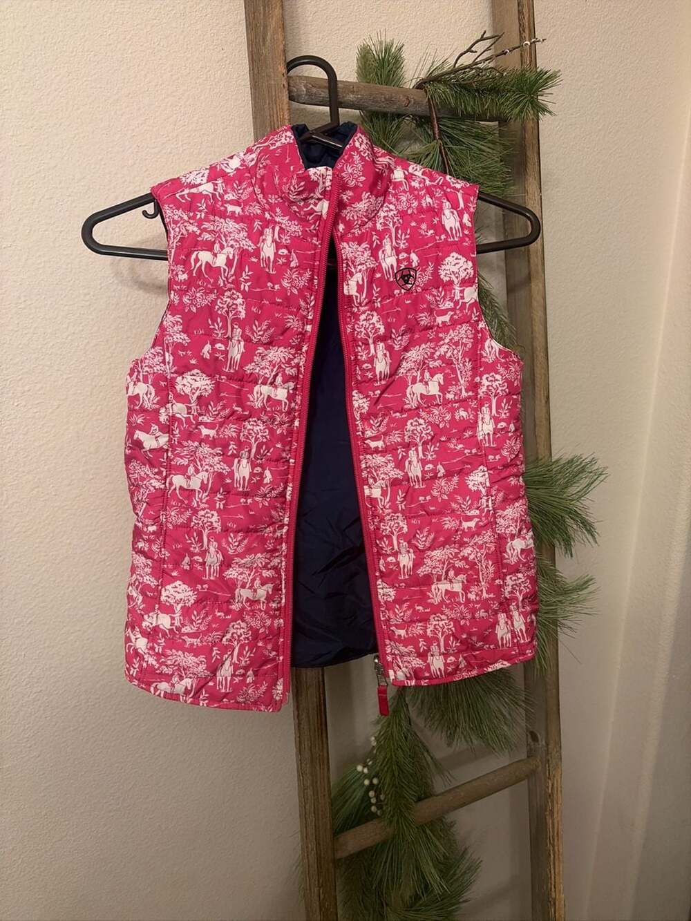 Ariat Girls Emma Reversible Puffer Vest, Pink/White Toile Print